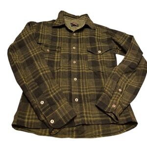 Vintage Pendleton wool button down shirt